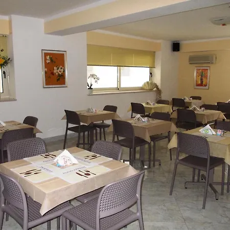 Solaria Hotel Rodi Garganico