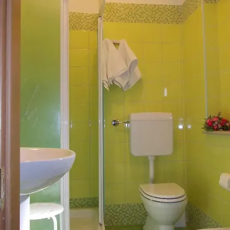 Solaria Hotel 3*