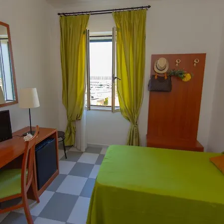 Hotel Solaria Rodi Garganico