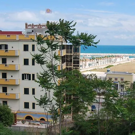 Solaria 3* Rodi Garganico