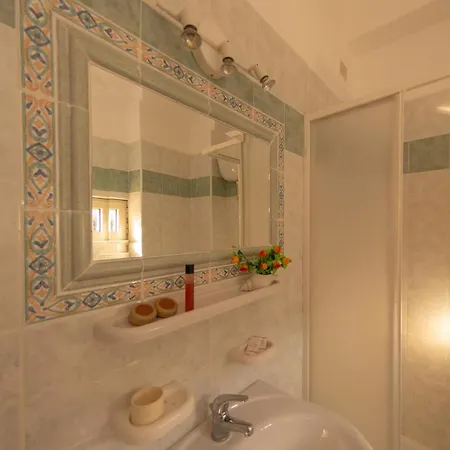 Отель Solaria 3*