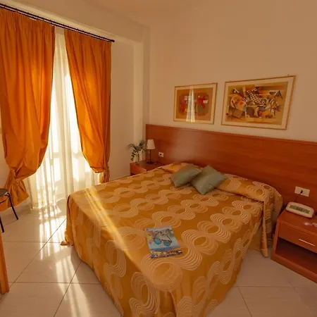 Solaria Hotel Rodi Garganico