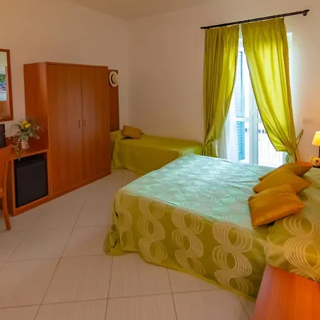 Solaria Hotel Rodi Garganico